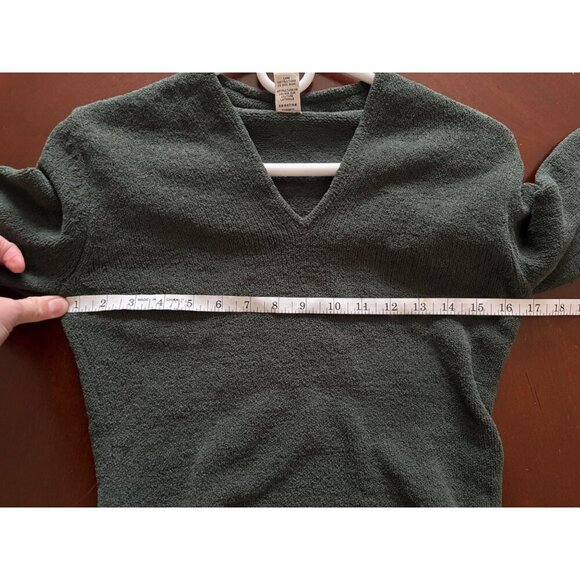 Prana Cozy V-Neck Fleece Sweater in Hunter Green Size Small Hiking Outside - Picture 9 of 13